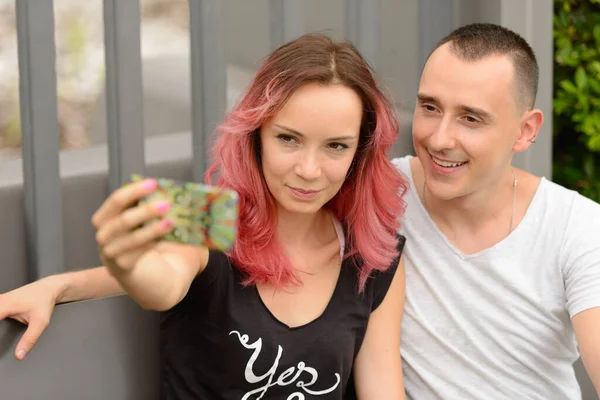 Portrait Handsome Man Beautiful Woman Pink Hair Couple Together Love — Fotografia de Stock