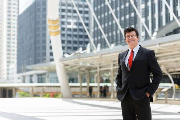 Portrait Mature Handsome Businessman Wearing Suit City Outdoors — Stockfoto