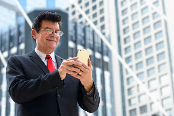 Portrait Mature Handsome Businessman Wearing Suit City Outdoors — Stockfoto