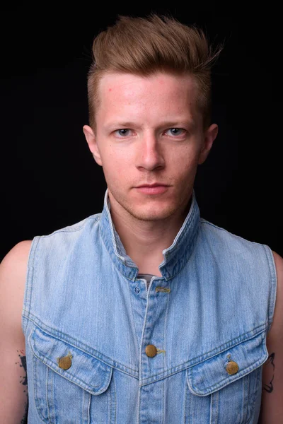 Studio Shot Rebellious Man Punk Rocker Black Background — Foto Stock