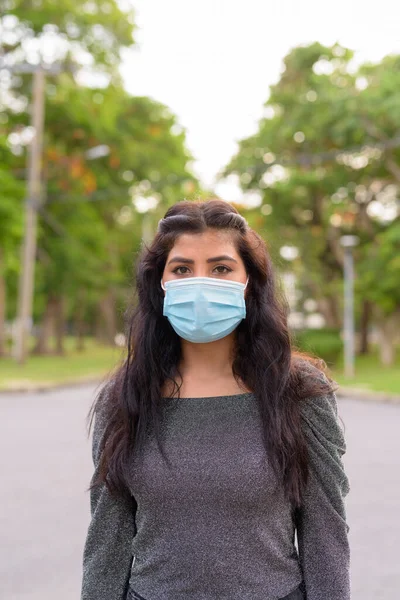 Portrait Young Indian Woman Mask Protection Corona Virus Outbreak Streets — Stock Fotó