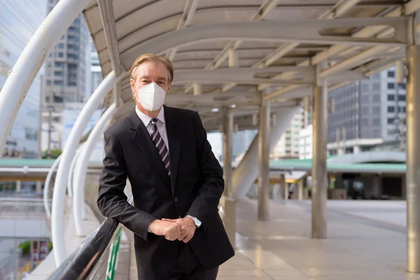 Portrait Mature Businessman Suit Mask Protection Corona Virus Outbreak Skywalk — Photo