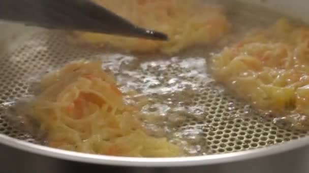 Fritas de batata frita — Vídeo de Stock