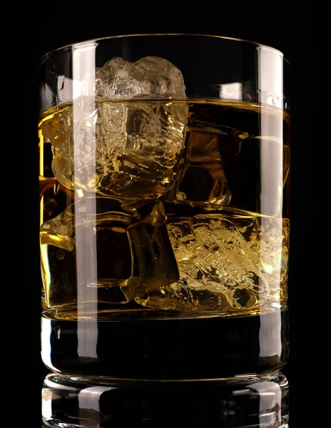 Vaso de whisky —  Fotos de Stock