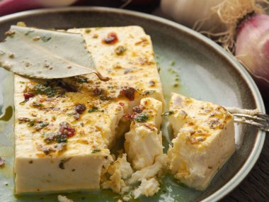 Organik beyaz peynir