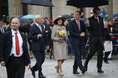 Kral Carl XVI ve İsveçli Kraliçe Silvia