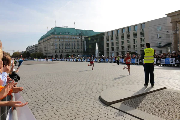 Gendarmenmarkt: 42ª Maratón de Berlín —  Fotos de Stock