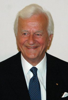 Richard von Weizsaecker bir resepsiyonda
