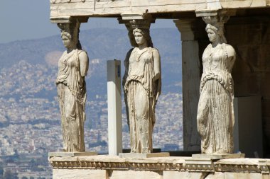 Caryatid resimler, Erechtheion