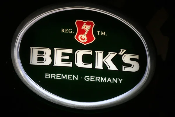 Logo marki "Beck's", Berlin. — Zdjęcie stockowe