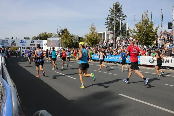 Gendarmenmarkt: 42nd Berlin Marathon — Stock Photo, Image