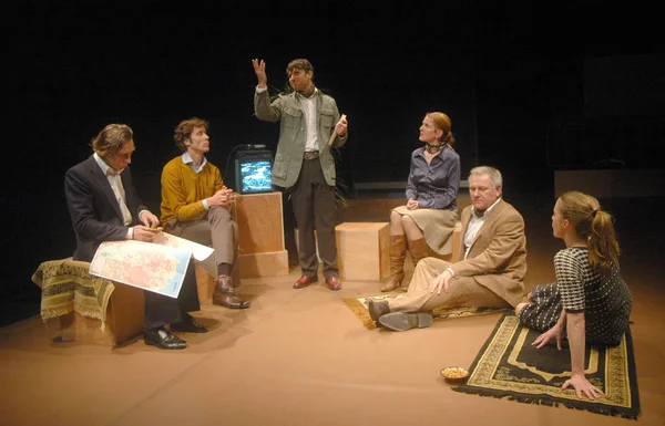 Escena de la obra de teatro "Beirut Report " — Foto de Stock