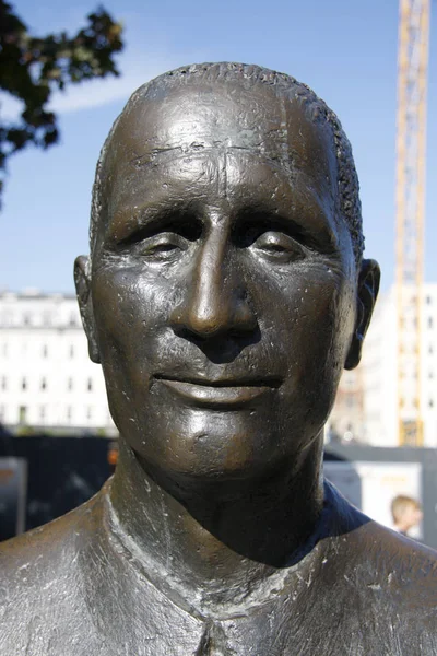 Busto di Bertolt Brecht — Foto Stock