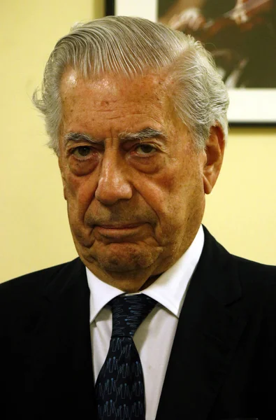 Mario Vargas Llosa Nobel-díjas — Stock Fotó