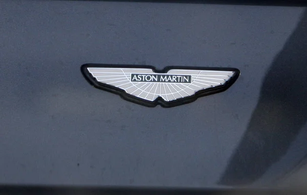 Aston Martin luxusní sportovní automobil. — Stock fotografie