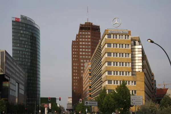 Edificios de gran altura de la Potsdamer Platz — Foto de Stock