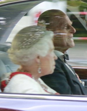 Kraliçe elizabeth II ve Prens philip, edinburgh Dükü