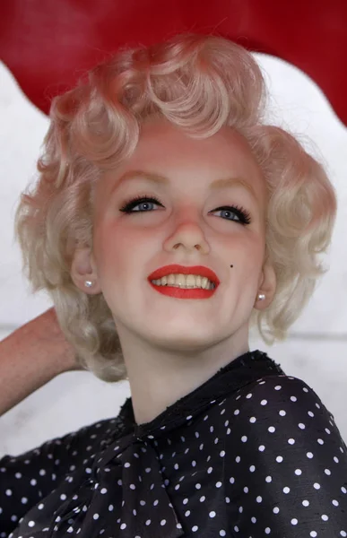 Figura de Marilyn Monroe hecha de cera — Foto de Stock