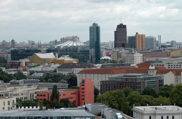 JULY 2007 - BERLIN: aerial image: high rise buildings of the Potsdamer Platz, Berlin-Tiergarten. — Stock Photo, Image
