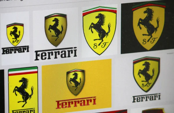 Logo "Ferrari", Berlin. — Stockfoto
