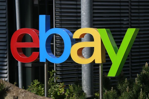 Logo de la marca "EBay ". —  Fotos de Stock