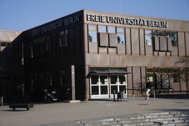  özgür üniversite Berlin