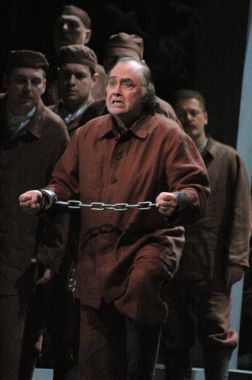  Alman tenor Rene Kollo