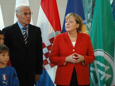 Angela Merkel Almanya Başbakanı 