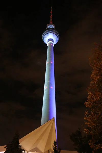 Φεστιβάλ των φώτων στο πύργο της τηλεόρασης στο Βερολίνο — Φωτογραφία Αρχείου
