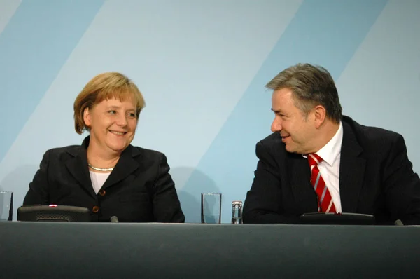 Angela Merkel, Klaus Wowereit — Foto de Stock