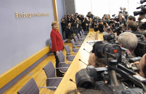 Angela Merkel - sajtótájékoztató — Stock Fotó
