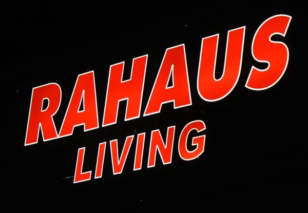 Logó, a márka "Rahaus élő" — Stock Fotó
