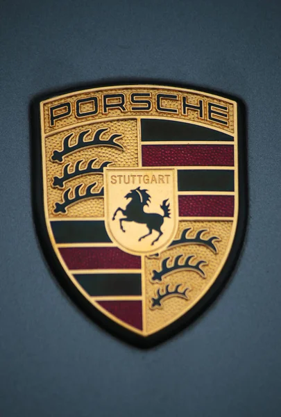 Logo de la marca "Porsche " —  Fotos de Stock