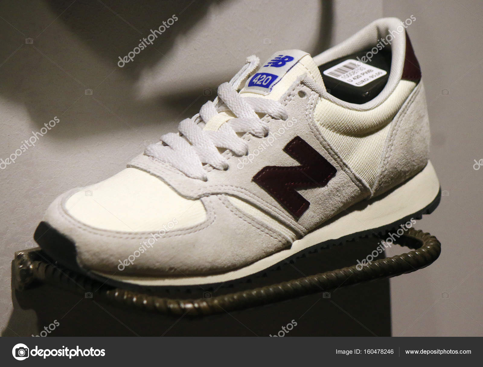new balance marchio