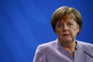 Alman ayrıcalığı Angela Merkel 