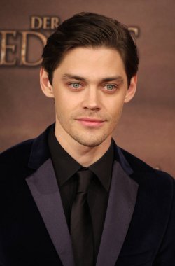 Aktör Tom Payne 