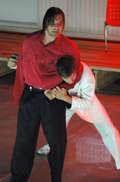 актер Макс Хопп и другие
