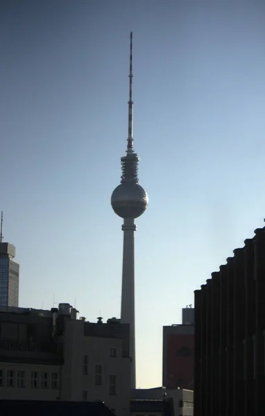 Skyline von Berlin mit Fernsehturm — Stockfoto