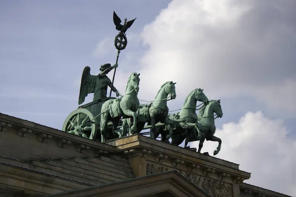 Quadriga de la Puerta de Brandenburgo —  Fotos de Stock