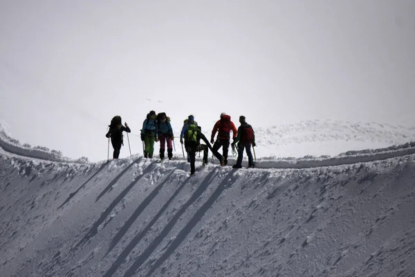 Alpinisti che scalano il Monte Bianco — Foto Stock