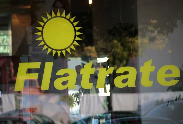 Logo dari merek "Sun Flatrate " — Stok Foto