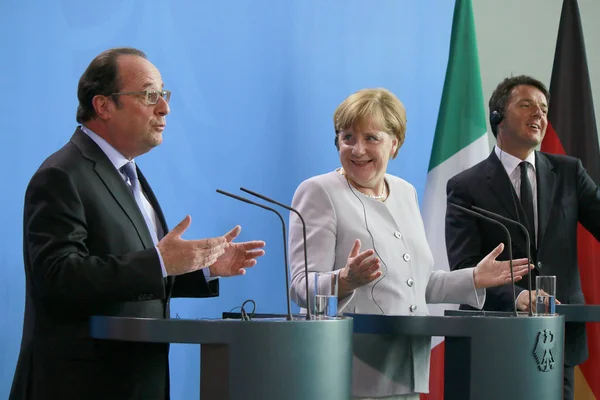 Francois Hollande, Bkin Angela Merkel, Matteo Renzi — Foto Stock