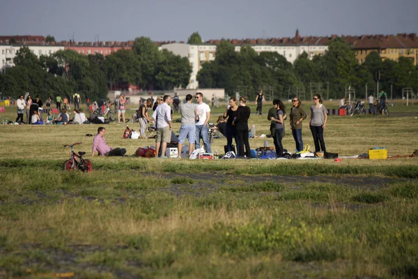 "Tempelhofer Feld ", bývalé letiště — Stock fotografie