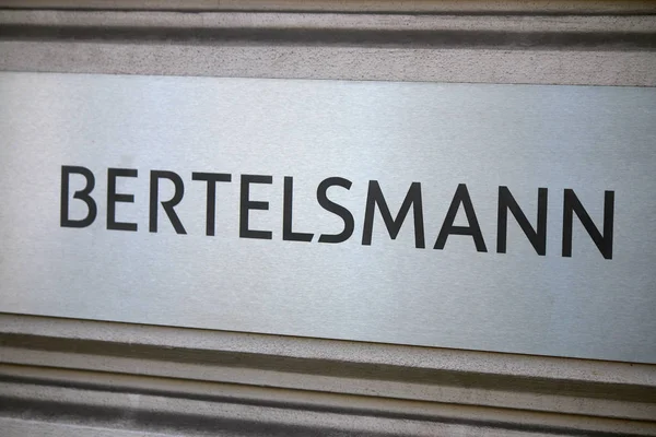 Logotipo da marca "Bertelsmann " — Fotografia de Stock