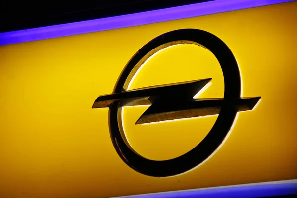 Logo de la marque "Opel " — Photo