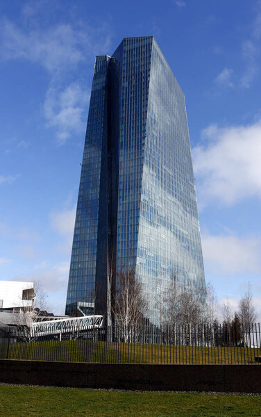 Небоскрёб штаб-квартиры ЕЦБ
