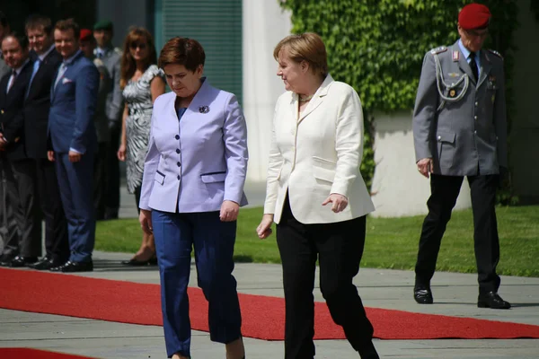 Angela Merkel, Beata Szydlo Imagen De Stock