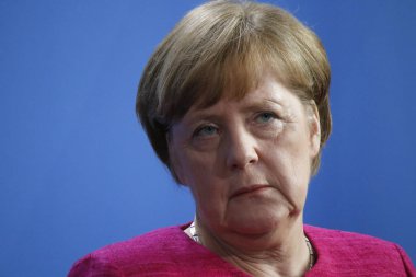 Alman ayrıcalığı Angela Merkel 