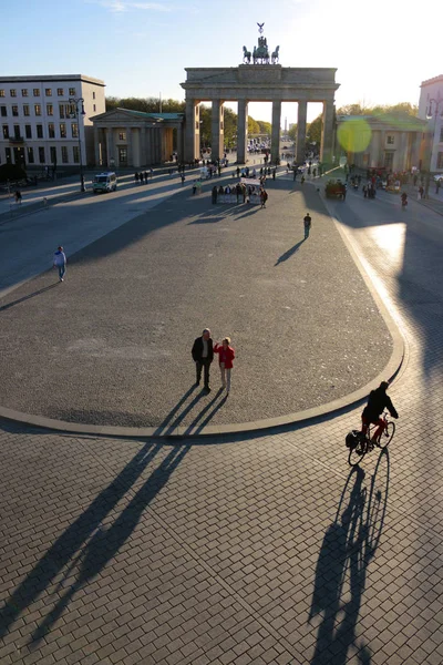 Pariser Platz con Puerta de Brandeburgo —  Fotos de Stock