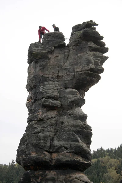 Climbers at Hercules Column — Stock Photo, Image